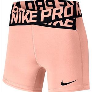 nike pro shorts crossover
